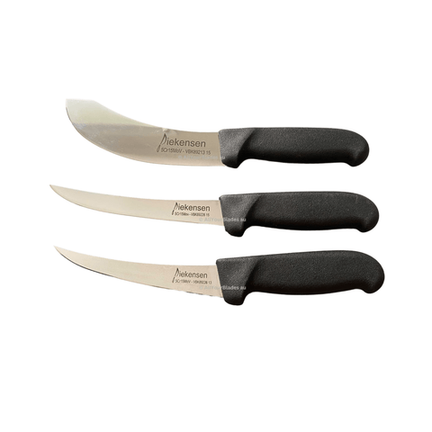 a couple of knives sitting next to each other